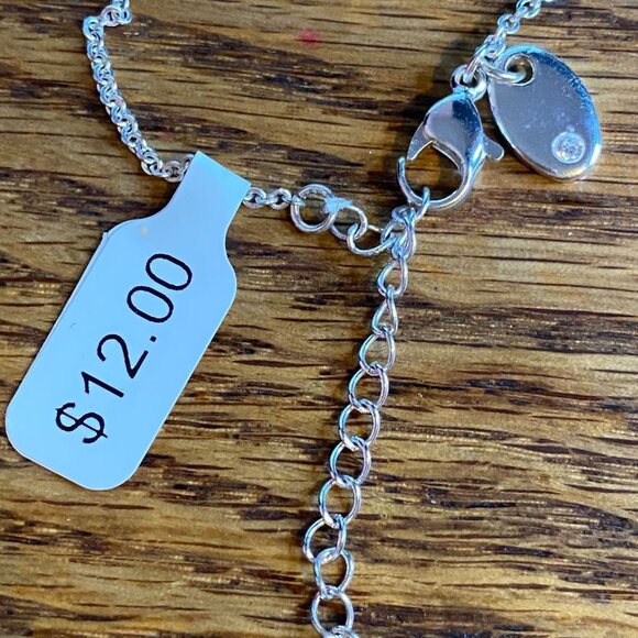 16"-18" Silver-Tone Necklace with Heart Pendant Jewelry - Picture 5 of 5